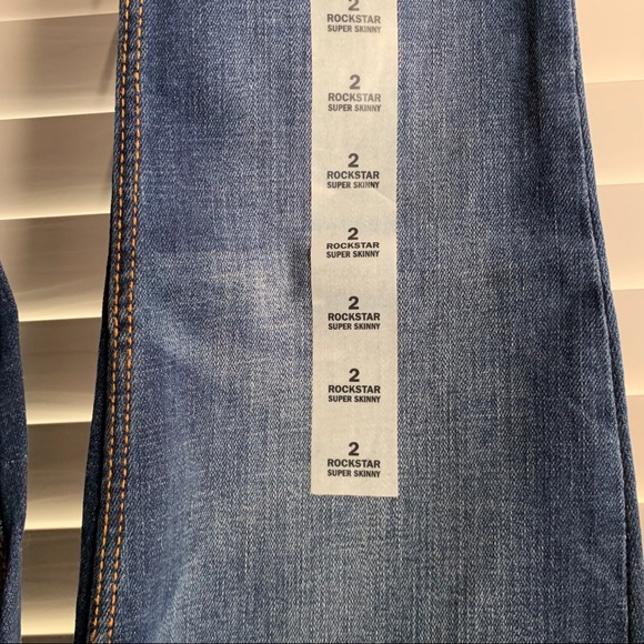 NWT! Old Navy ROCKSTAR Ankle Length Skinny - Picture 4 of 7